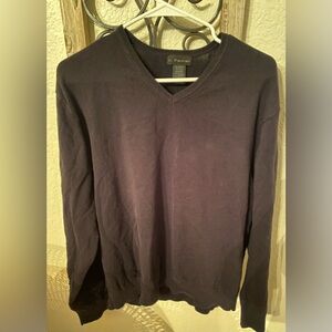 Men Sweater size Large